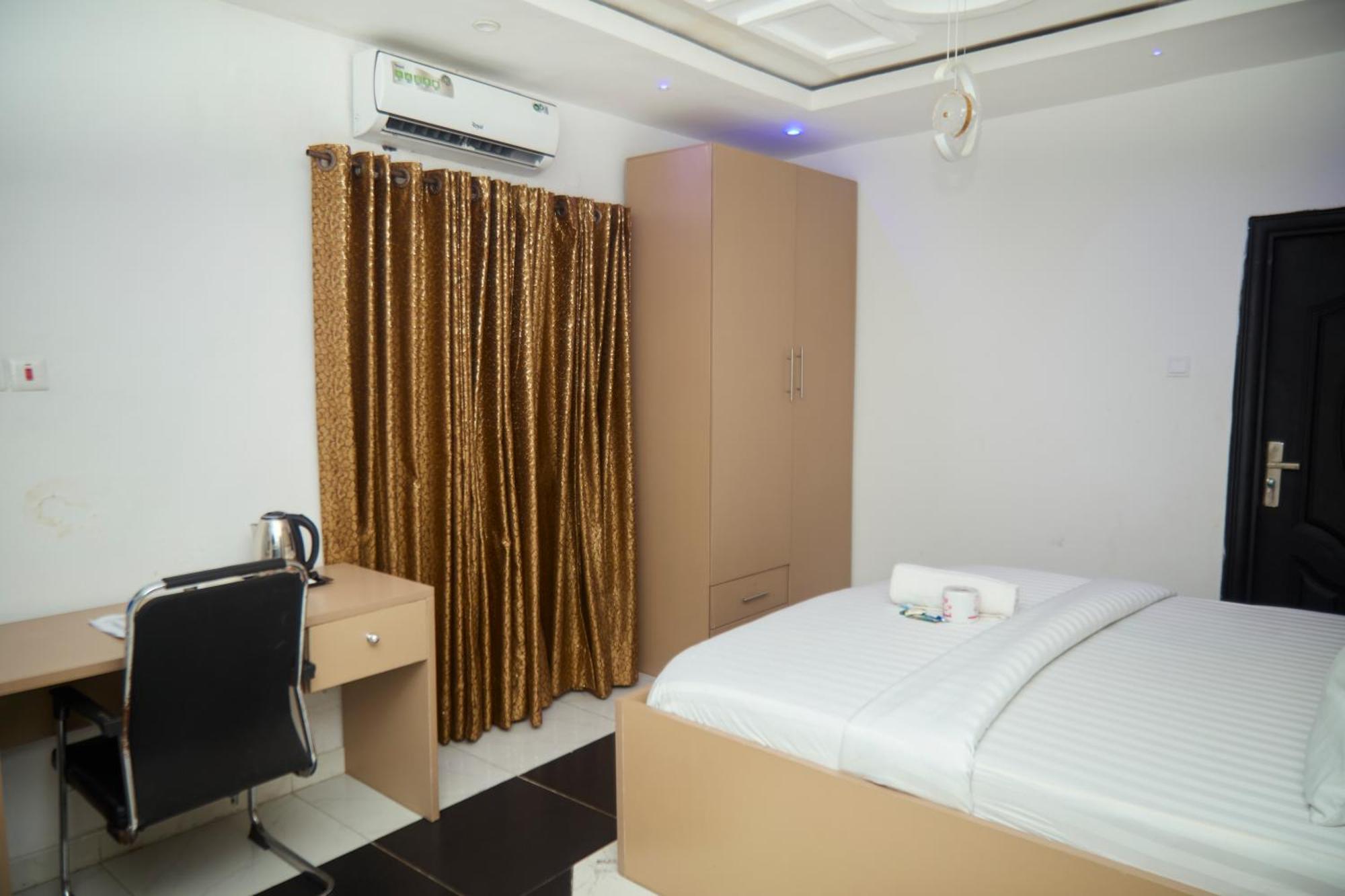 Vhs Vinchee Suites Lagos Exteriér fotografie